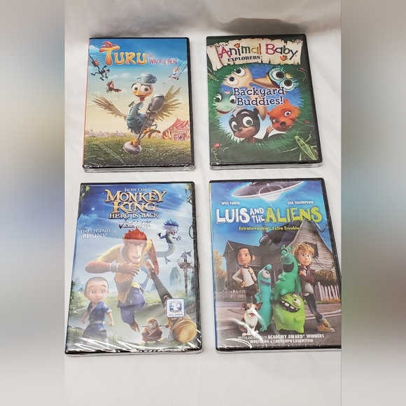 2/$25 Kids' DVD eight movie bundle factory sealed - Picture 3 of 6